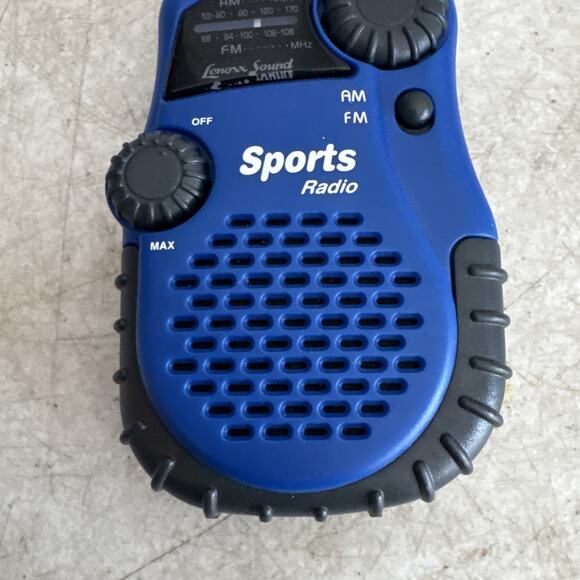 Durabrand AM/FM Sports Radio Battery Powered Model: PR-35M - Picture 2 of 9